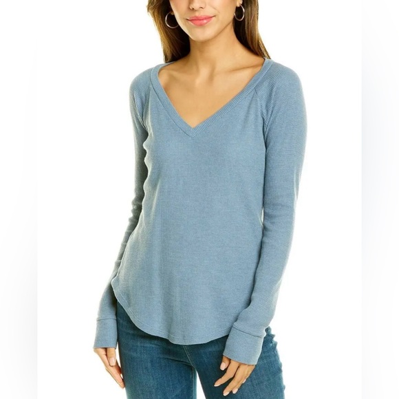 Chaser Waffle Knit V-Neck Tunic Light Olive Size Medium - Picture 3 of 8